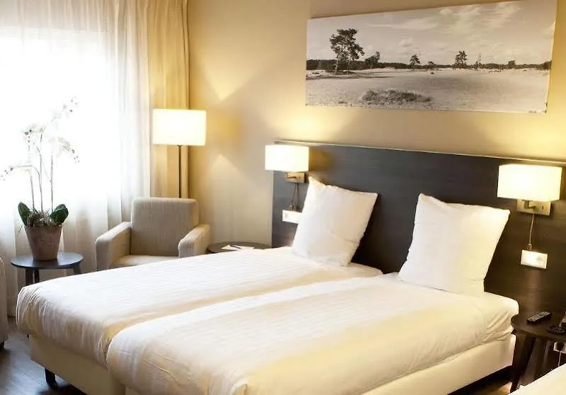 Fletcher Hotel-Restaurant Het Witte Huis Soest 4*,