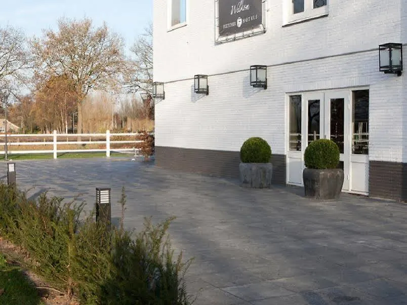 Fletcher Hotel-Restaurant Het Witte Huis Soest 4*,